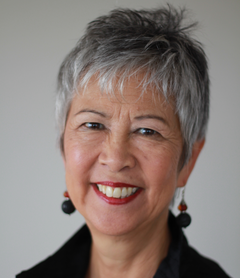 Lynn Sumida